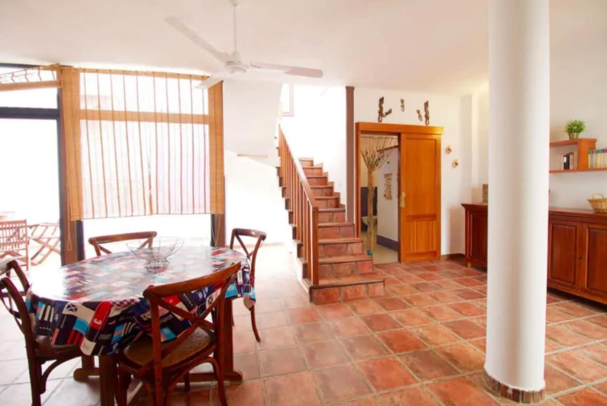 Lightbooking La Graciosa Caleta de Sebo Exterior photo